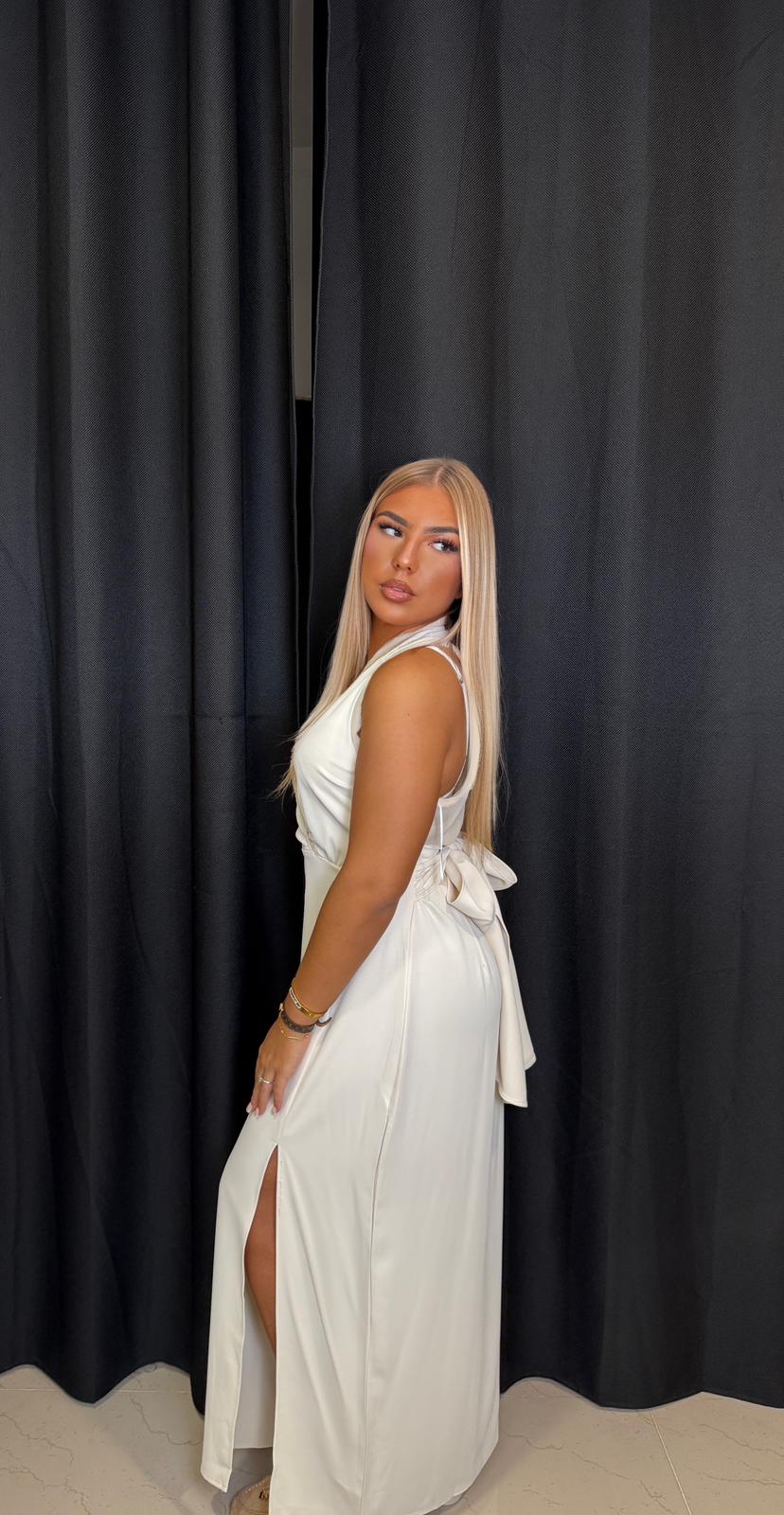 LE REFLET FÉMININ By Syriana